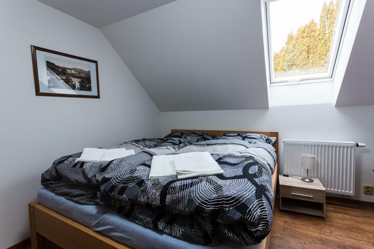 Attic Rooms Tábor Eksteriør bilde